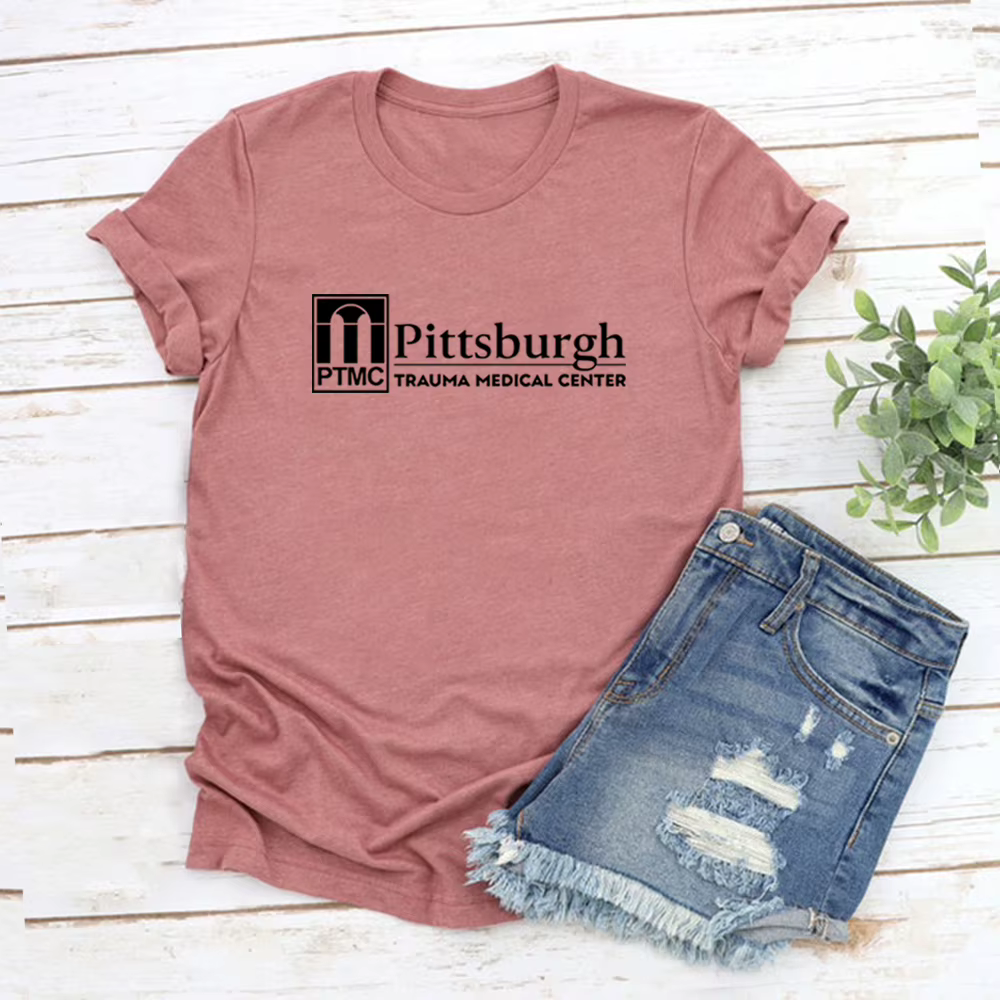 T-shirt unisexe à manches courtes avec image du centre médical de traumatologie de Pittsburgh, t-shi