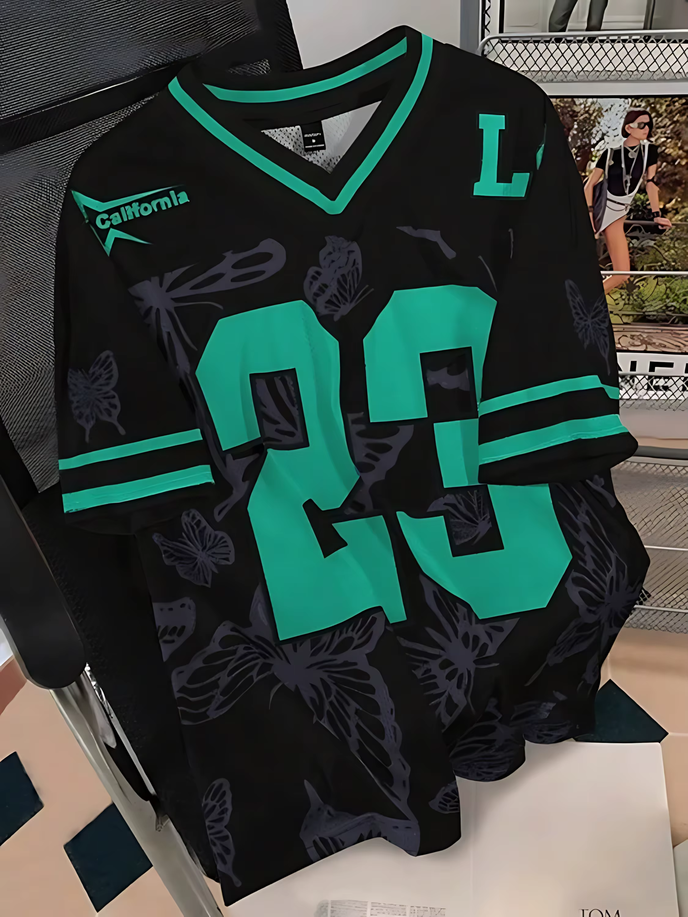 2025 été nouveau T-shirt pour hommes décontracté sport respirant et léger col en v T-shirt pour homm