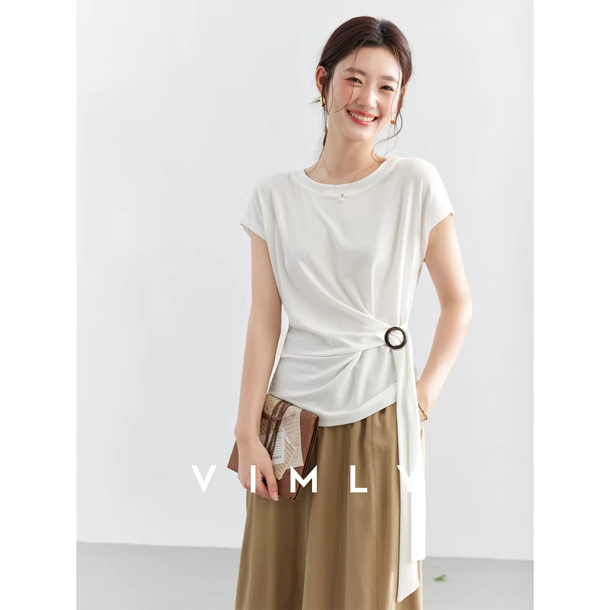T-shirt VIMLY pour femme en Lyocell à manches courtes, Nouvelle collection été 2026, Blanc, Style mi