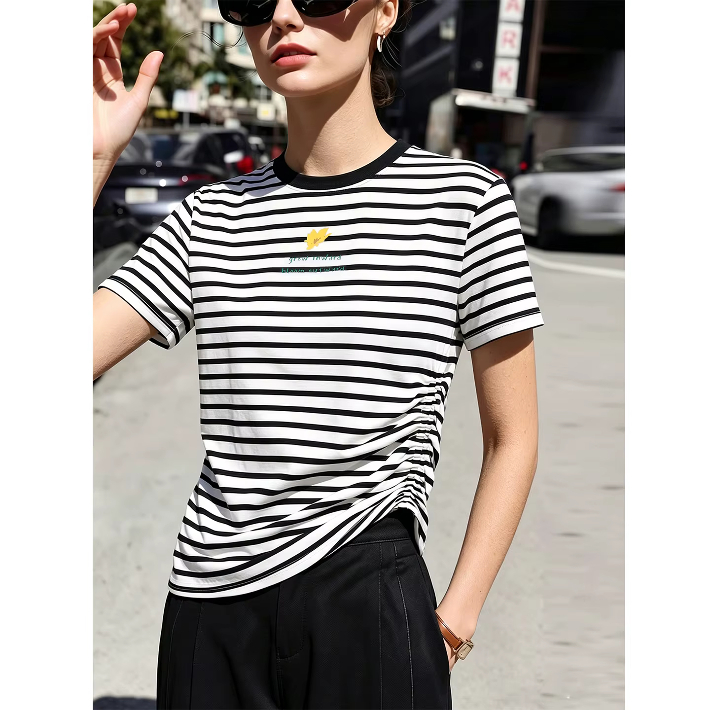 T-shirt Amii pour femme – Nouvelle collection été 2026 – Col rond, manches courtes, polyvalent, déco