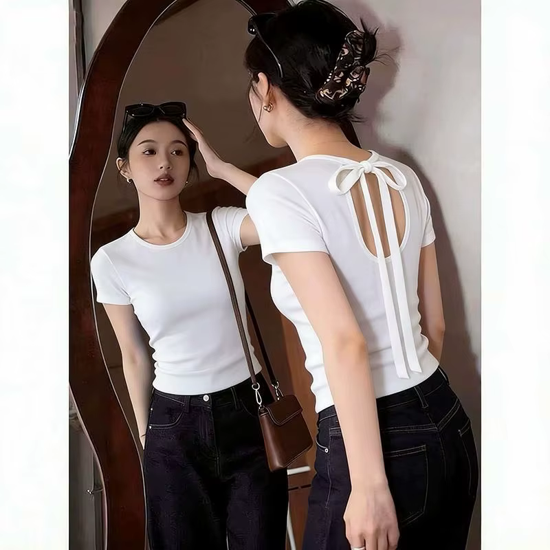 T-shirt d'été pour femme à manches courtes, avec nœud, dos ouvert, motif ajouré, épaules droites et 