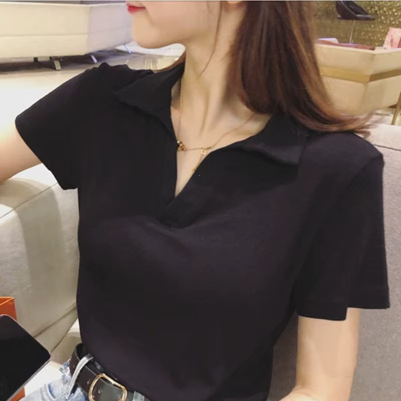 Polo pour femme style américain doux et épicé, coupe ajustée, manches courtes, col en V, couleur uni