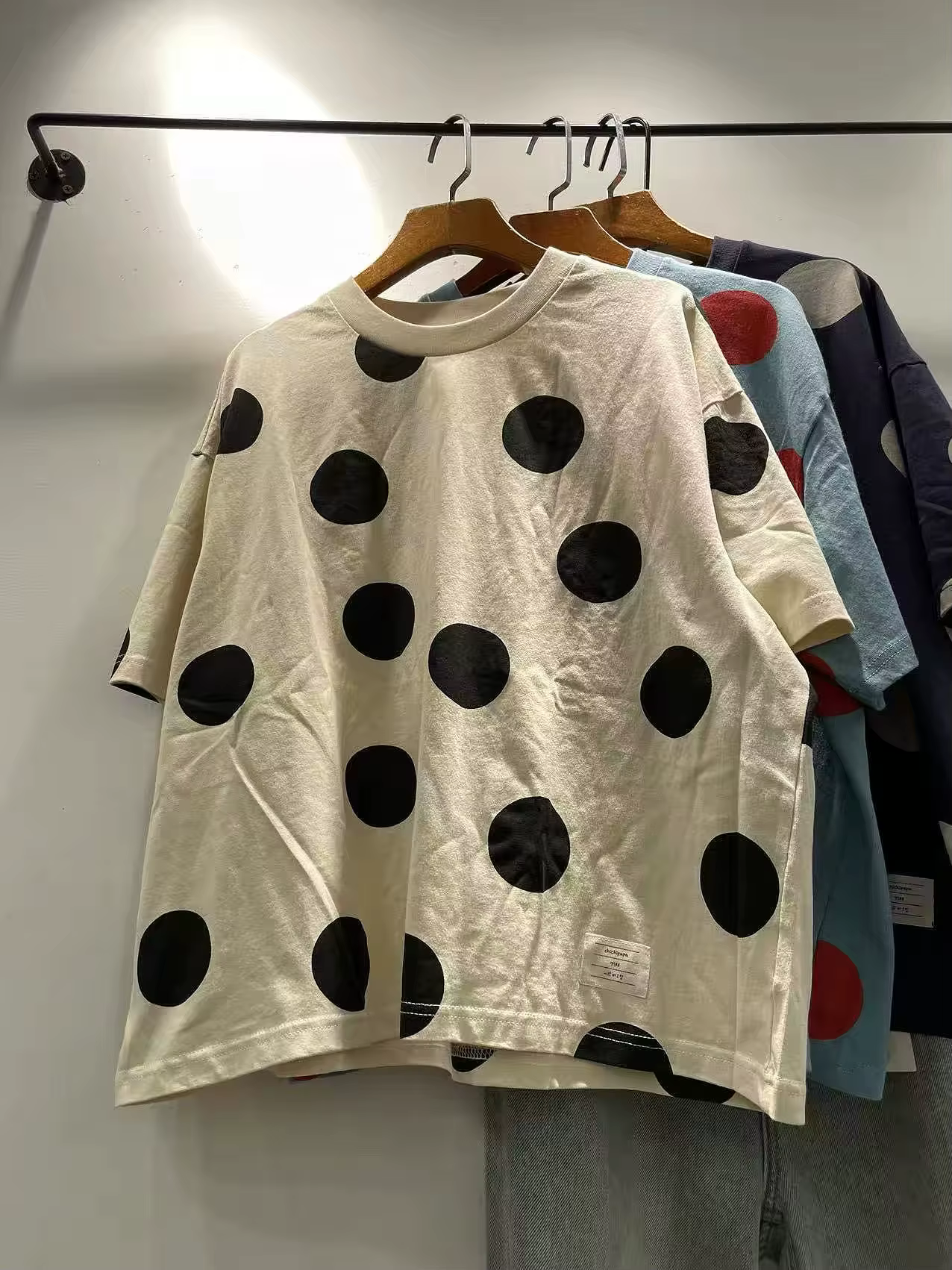 T-shirt à pois style japonais Mori Girl 2026 pour femme, haut décontracté ample en coton à manches c