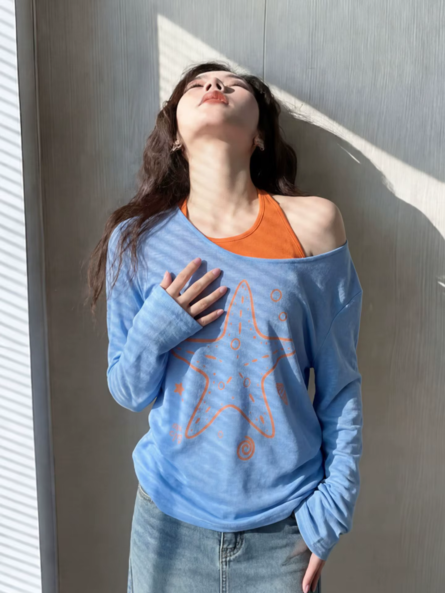 T-shirt bleu à épaules asymétriques et manches longues pour femme, ensemble deux pièces d'été ample 