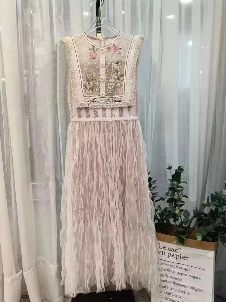 DEAT 2026 nouvelle robe trapèze à col rond, manches volantées, broderie, empiècements en dentelle aj