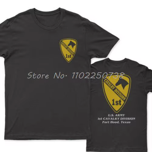 T-shirt vétéran de la 1ère division de cavalerie de l'armée américaine. T-shirt d'été en coton à man