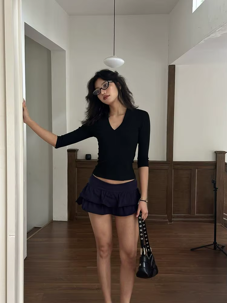 Yedinas col en v Streetwear noir T-shirt femmes vêtements demi manches mode coréenne mince été hauts