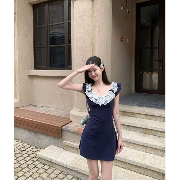 Nouvelle petite robe à manches volantes pour femmes, Collection d'été, sac de taille, jupe de hanche