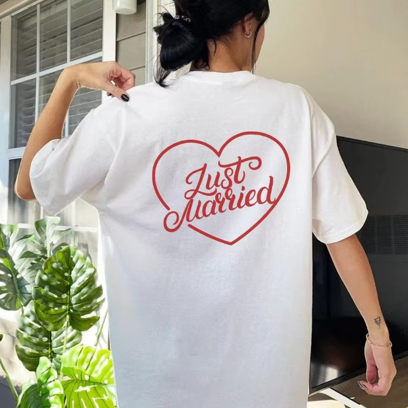 T-shirt unisexe Just Married, cadeau idéal pour la mariée, cadeau de fiançailles unique, t-shirt en