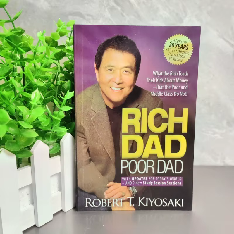 Cent ans de solitude et Rich Dad and Poor Dad, version anglaise, livres de philosophie, arqueología,