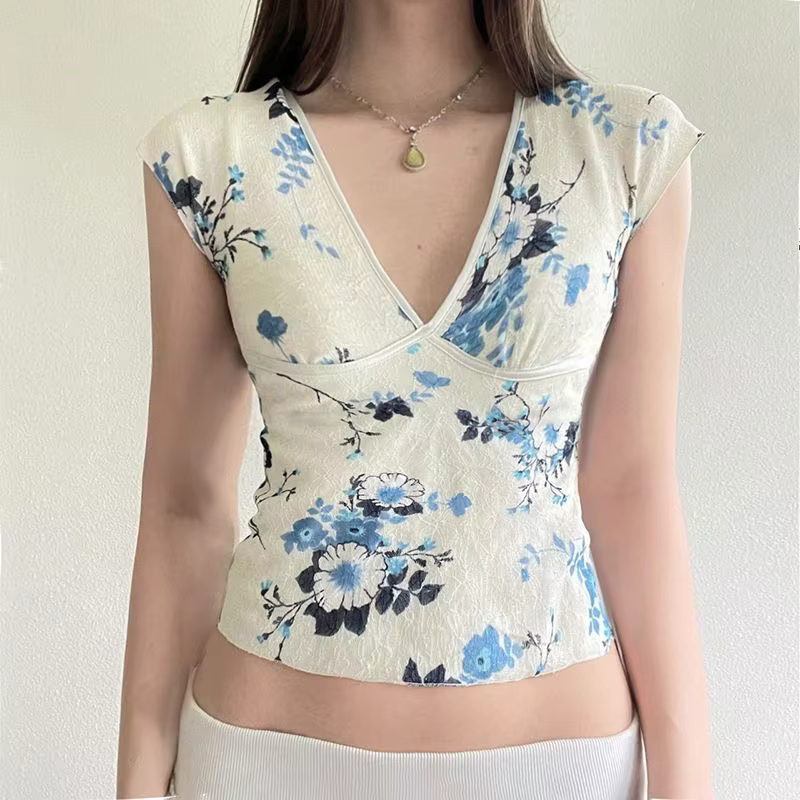 T-shirt à imprimé floral pour femme, col en V court, petite manche volante, haut ajusté