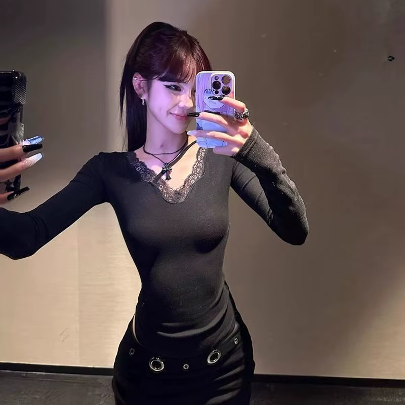 Seeslim noir Sexy dos évider femmes T-shirt Goth à manches longues mince 2000s vêtements Y2k t-shirt