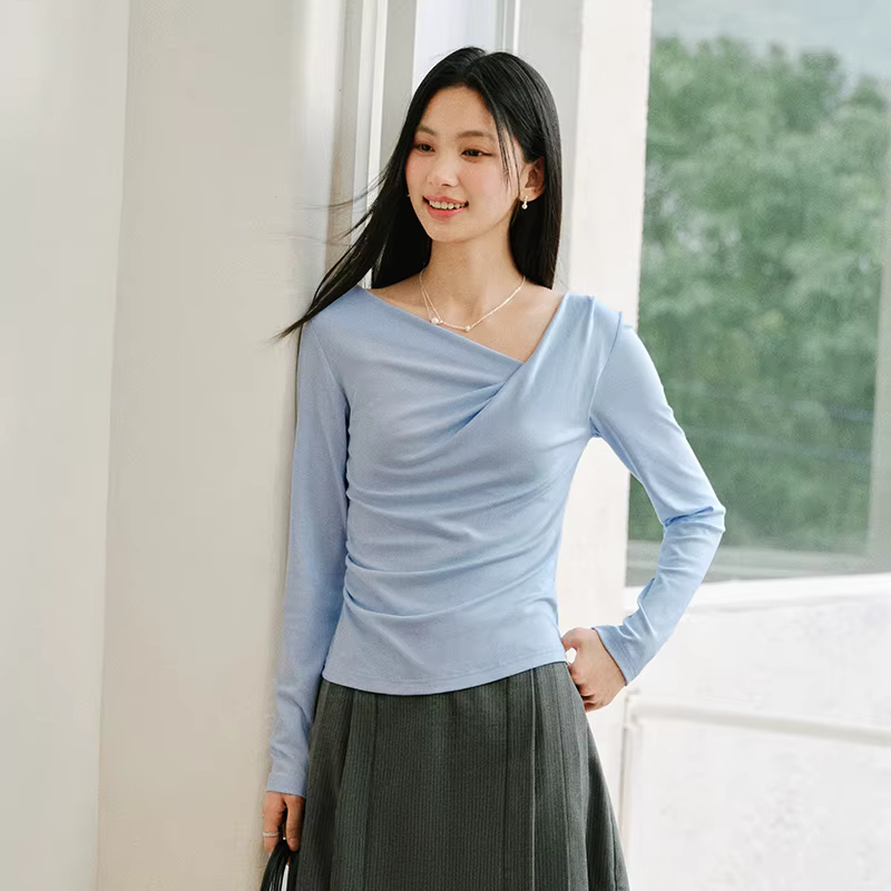 T-shirt Slim Fit Femme Semir Printemps 2026 Col Asymétrique Épaule Oblique Couleur Unie Décontracté