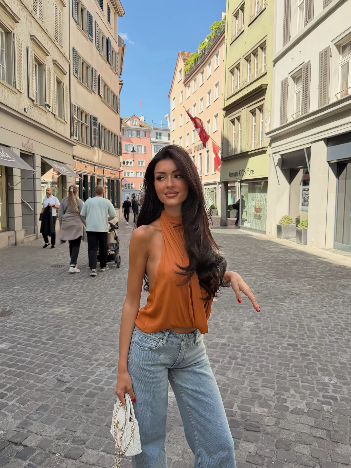 Haut orange sexy à col halter pour femme, chemise sans manches dos nu, mode été 2026, chemisier drap