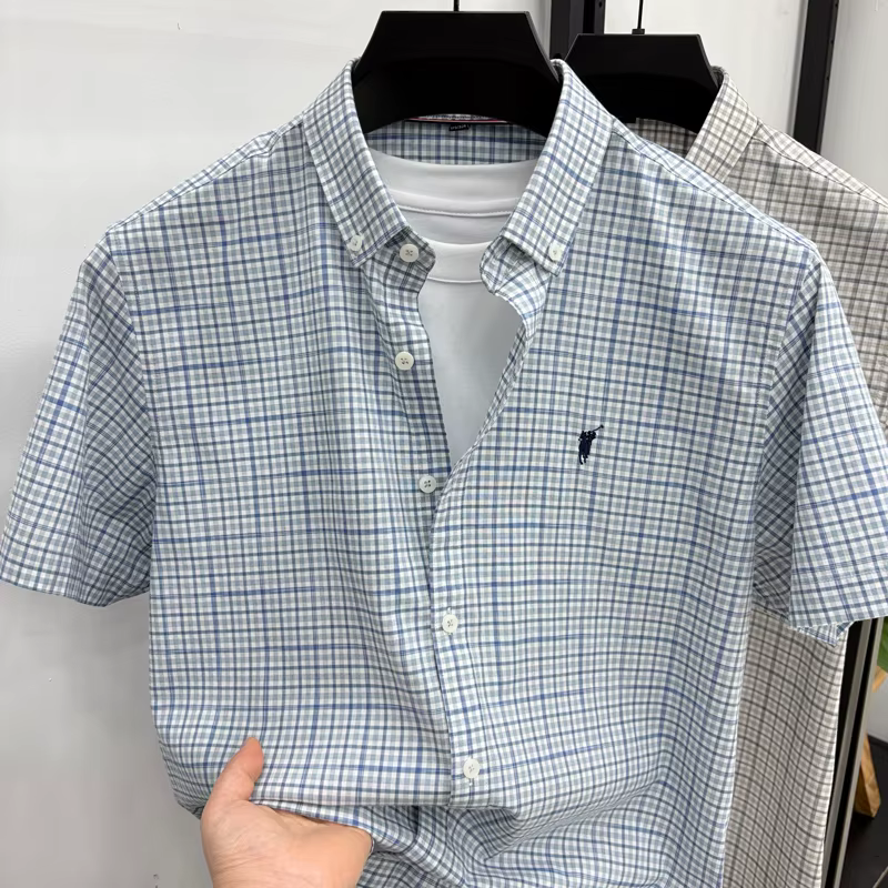 Chemise à manches courtes pour homme en été, design fin pour homme, chemise brodée à carreaux haut d