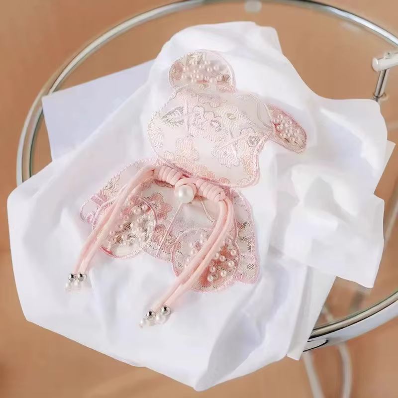 Boucle ours rose perles T-shirt lourd fait à la main Diomand brillant nœud papillon broderie T-shirt