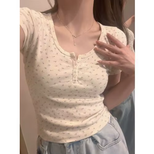 Haut court à manches courtes et col en U pour femmes, T-shirt polyvalent, coupe cintrée, nouveau Des