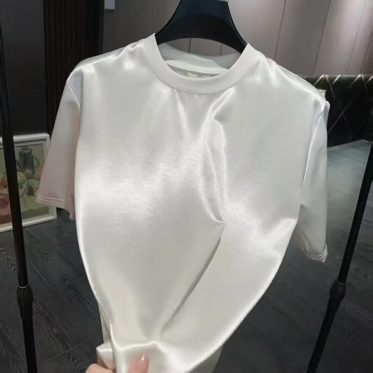 Soldes d'ouverture | T-shirt en satin d'acétate de luxe pour homme, lisse et brillant, col rond, man