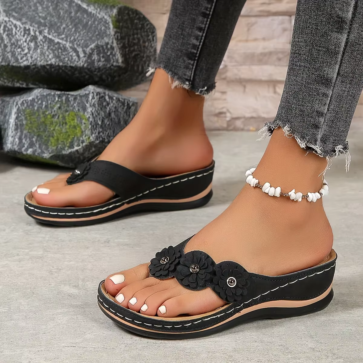 Tongs de plage florales pour femmes - Claquettes d'été confortables à enfiler, chaussures décontract
