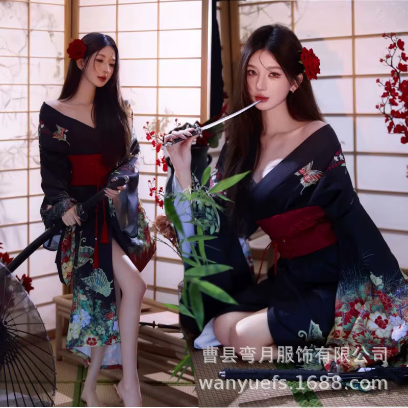 Robe Kimono à manches traditionnelles, rétro, photographie améliorée, Photo japonaise foncée, Yukata