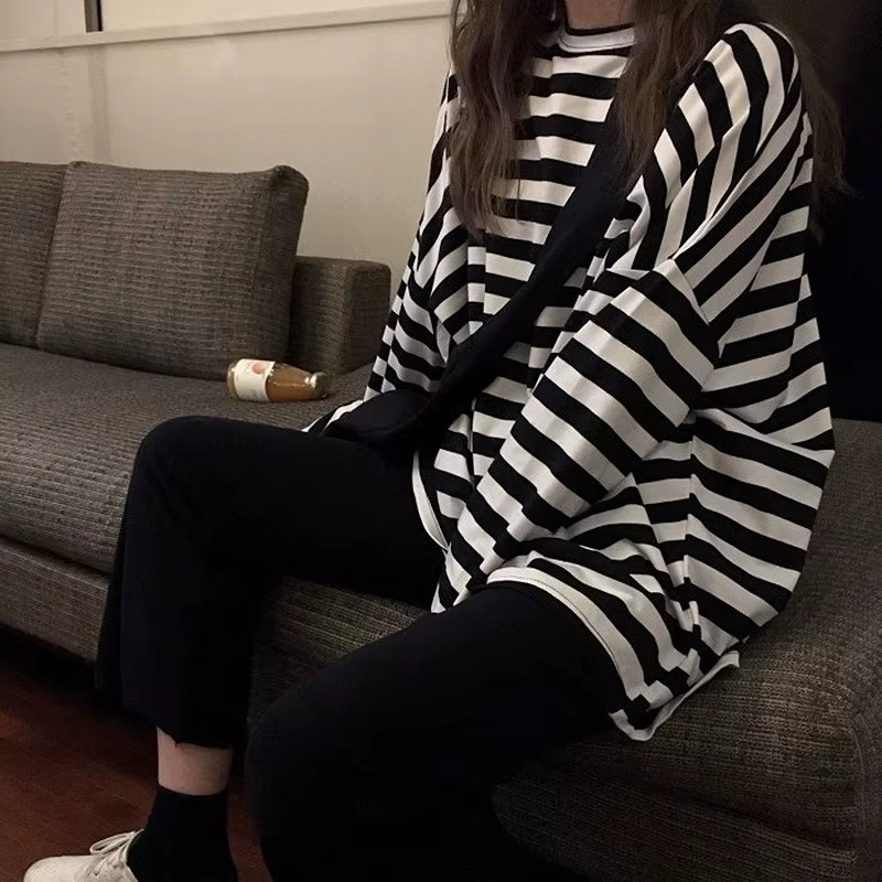 T-shirt à manches longues pour femmes, intérieur rayé noir et blanc, nouveau haut d'automne à fond a