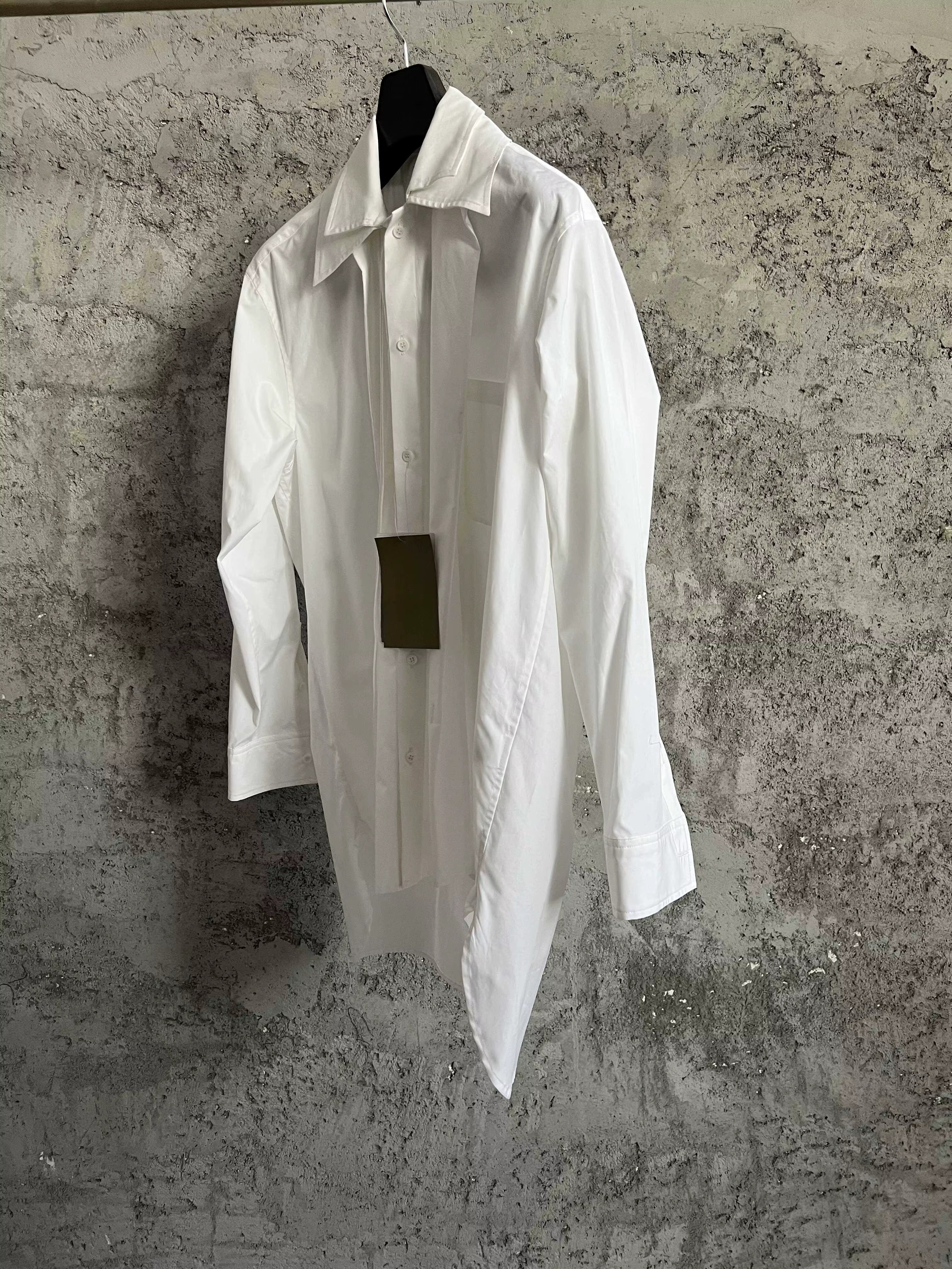 Chemise de couleur contrastée à col détachable, design Original, chemise blanche et noire à col asym