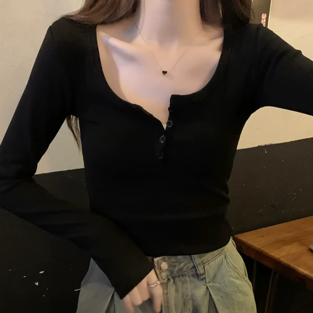 Femmes fileté mince T-Shirt bouton demi col ouvert à manches longues couleur unie haut ajusté printe