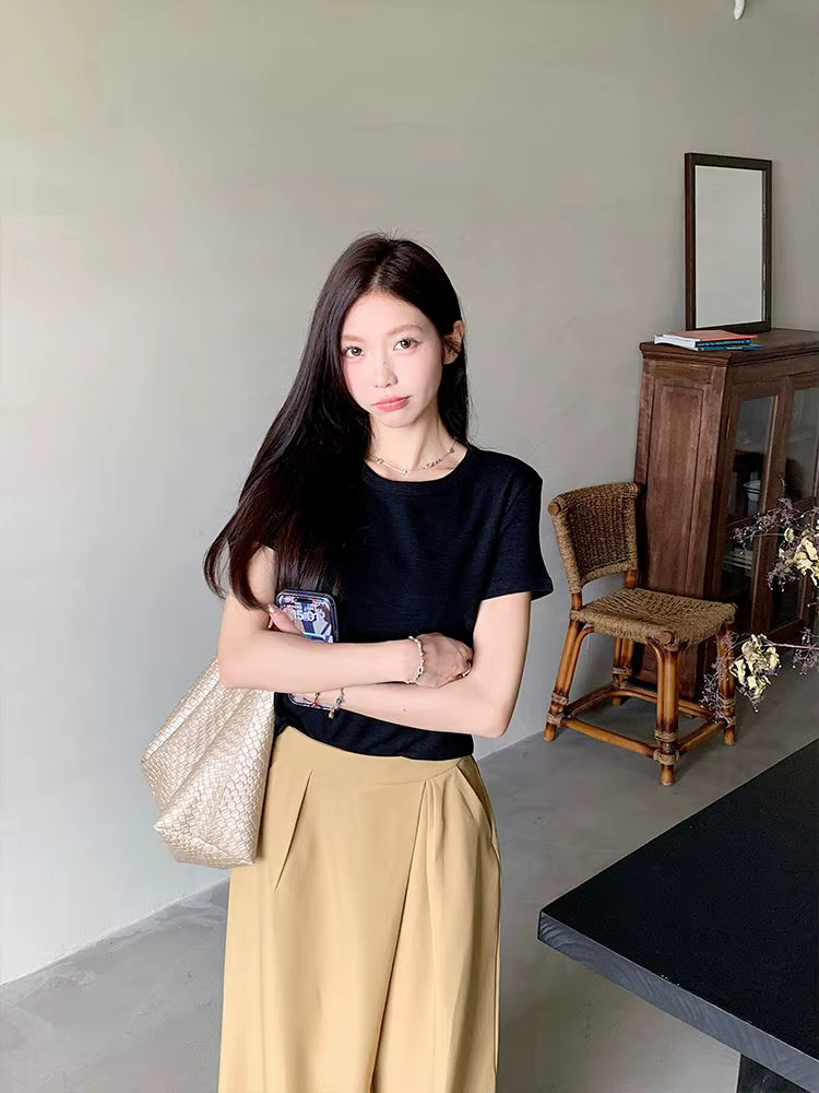 T-shirt ajusté à col rond pour femme, confortable pour les épaules, coupe slim, décontracté, à manch