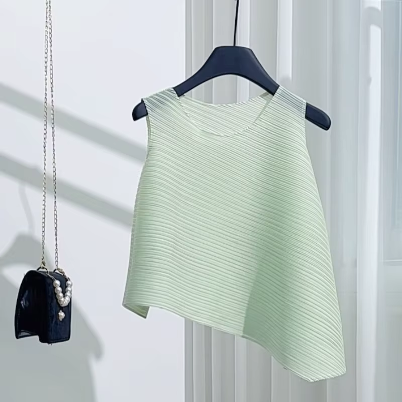 T-shirt Miyake été 2026 léger et ample sans manches à col rond, jupe plissée extensible à franges, v