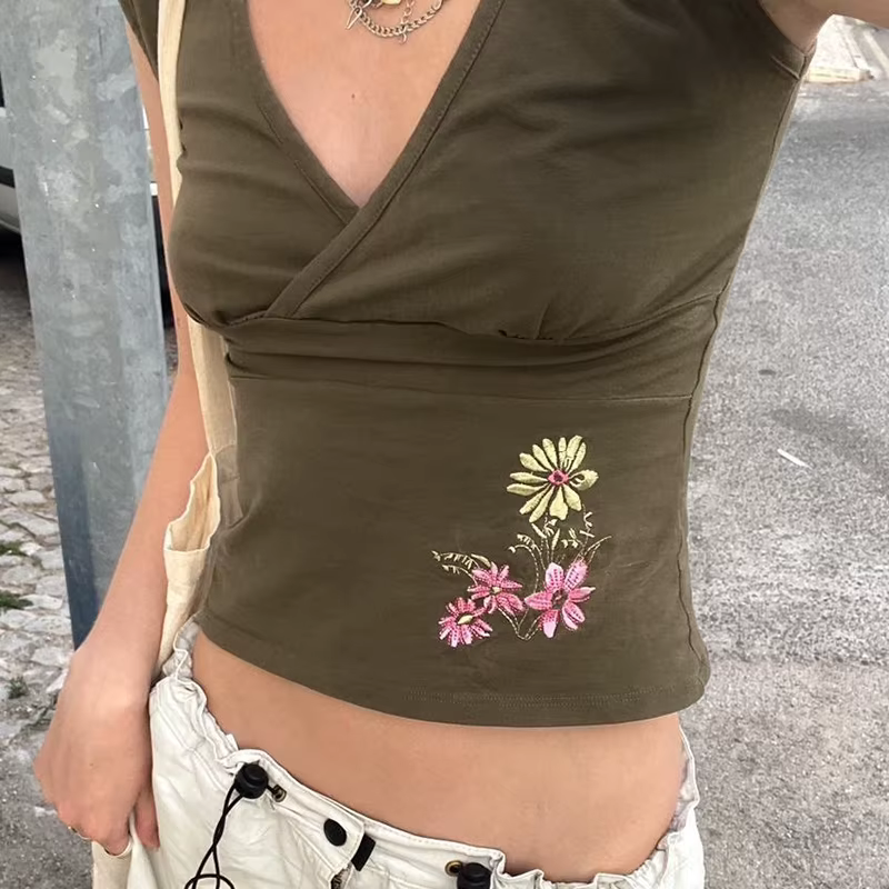 SUCHCUTE rétro Geen broderie florale col en V manches hauts Y2k femmes mince T-shirt Chic Streetwear