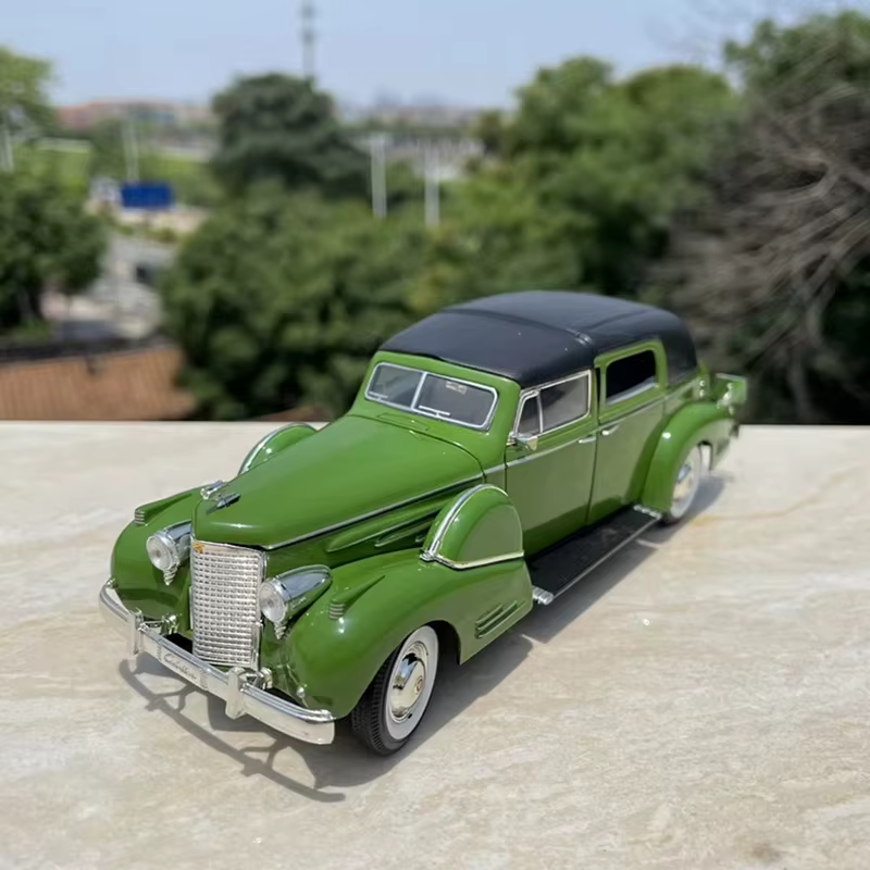 1:30 classique vieille voiture alliage Luxy modèle de voiture moulé sous pression en métal rétro véh
