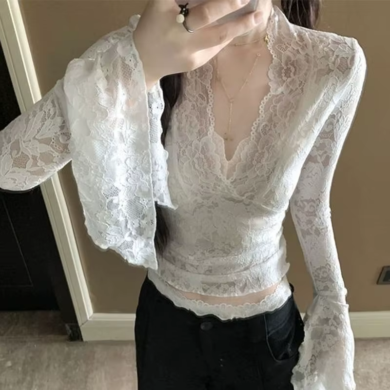 Printemps été mince dentelle culture hauts pour femmes blanc Sexy col en v transparent T-Shirts femm
