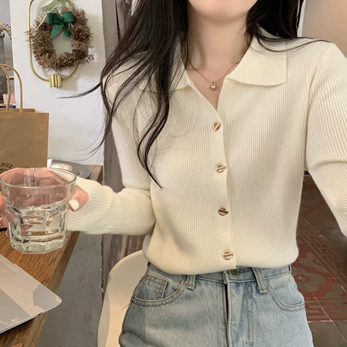Cardigan en maille à col polo ajusté et boutonnage simple pour femme, collection Printemps 2026, à m