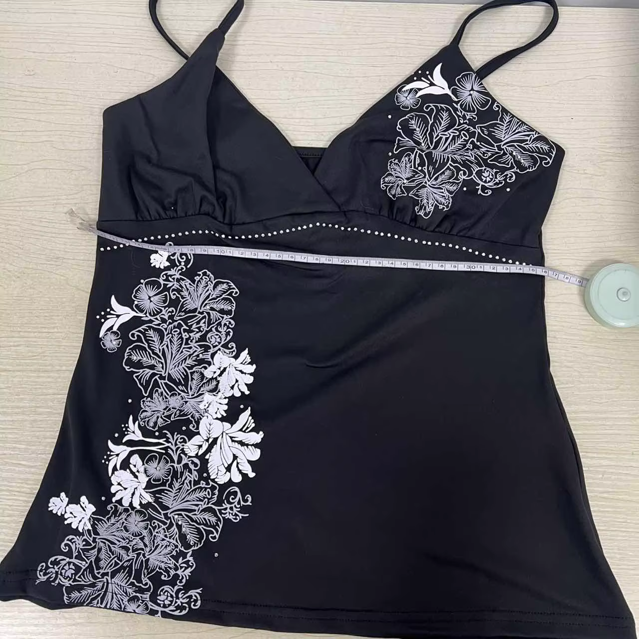 Y2K Vintage noir hauts à bretelles femmes Harajuku fleur graphique imprimé Rivet Mini Camis coton go