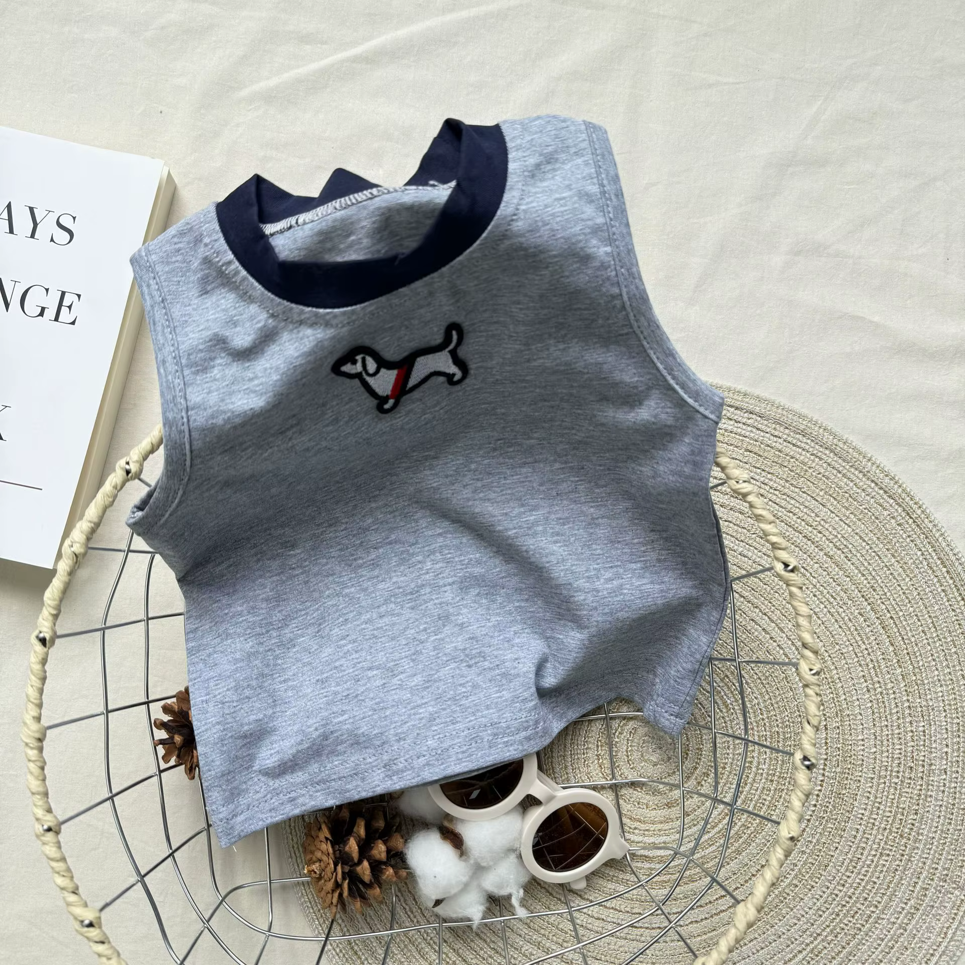 Version coréenne Ins gilet T-shirt sans manches short de barre pour garçons et filles, vêtements pou