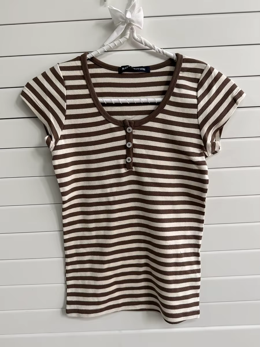T-shirts rayés marron pour femmes, style preppy décontracté, en coton, avec boutons, coupe slim, cro