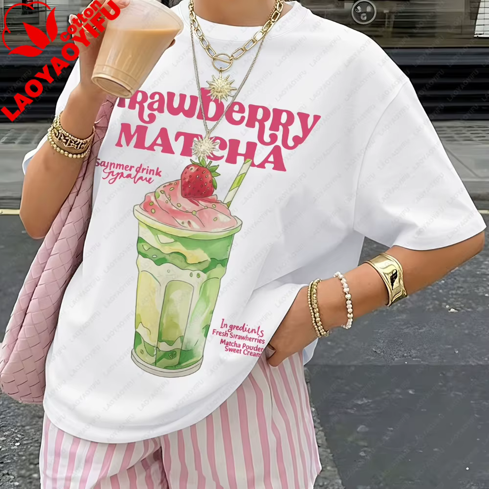 T-shirt imprimé thé Matcha fraise à manches courtes et col rond, avec poudre de Matcha et fraises, i