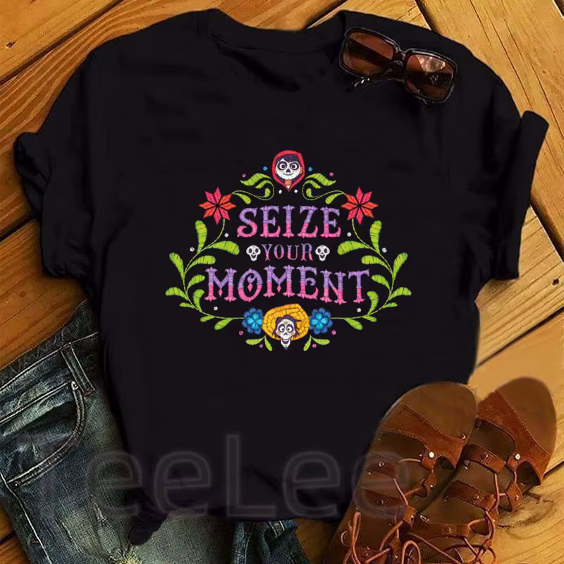 T-shirts pour femmes avec imprimé Coco de dessin animé, T-shirt « Saisissez votre moment », esthétiq