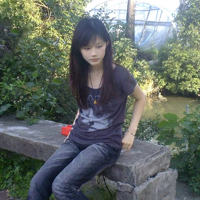 Karrram japonais Y2k lettre impression T-shirt Trashy 2000s Style à manches courtes T-shirt Vintage