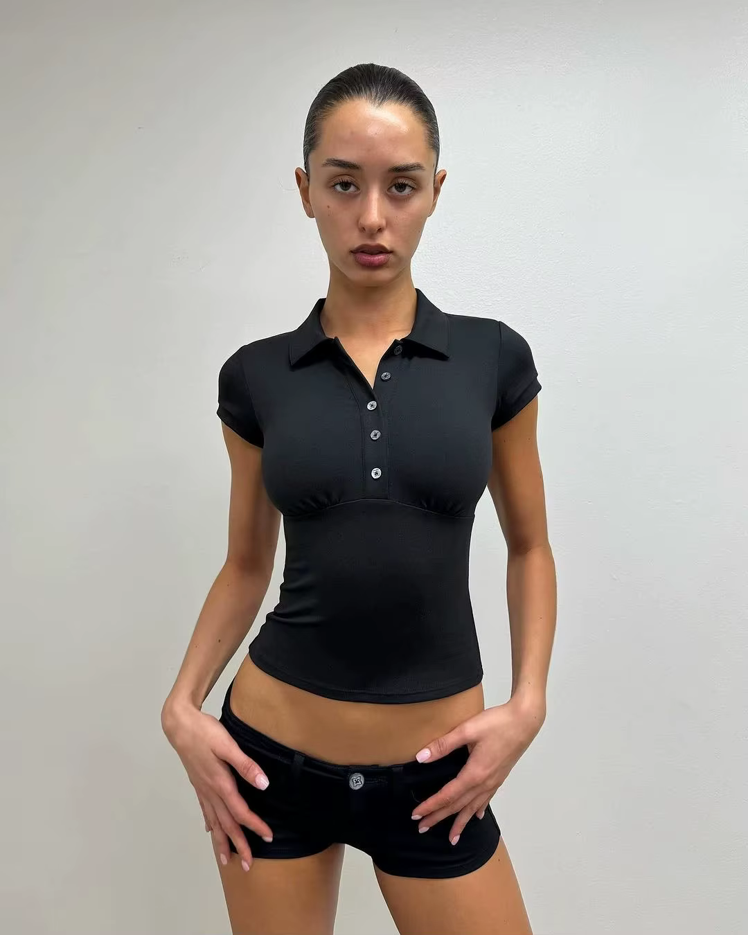 Polo blanc Tank à manches courtes, polyvalent, indispensable pour l'été, couleur violette, coupe aju