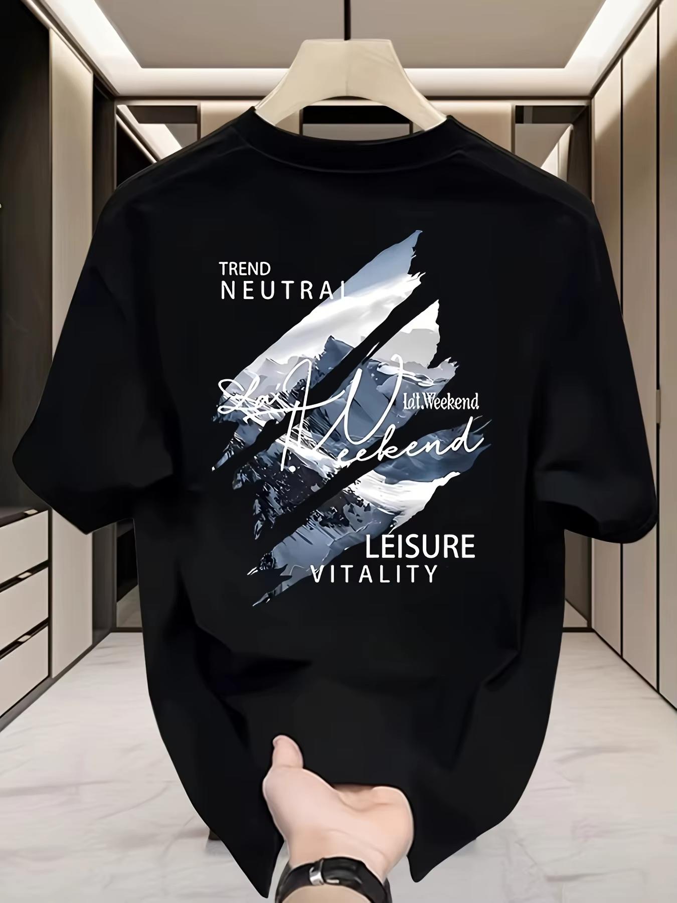 T-shirt pour homme 100% coton avec imprimés de style streetwear estival. Il convient à un style déco