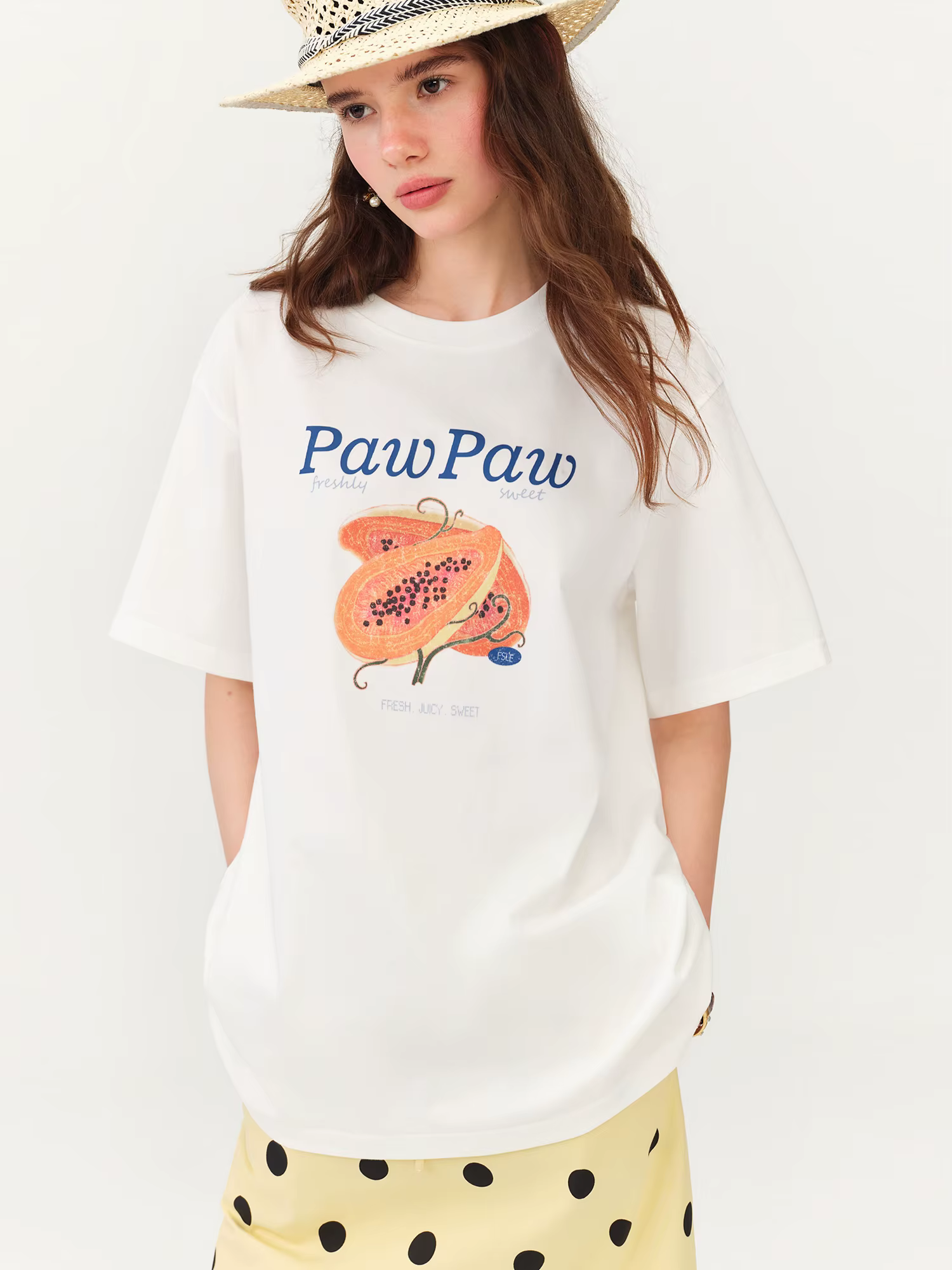 T-shirt à manches courtes pour femme FSLE, imprimé alphabet blanc, nouvelle collection été 2026, cou