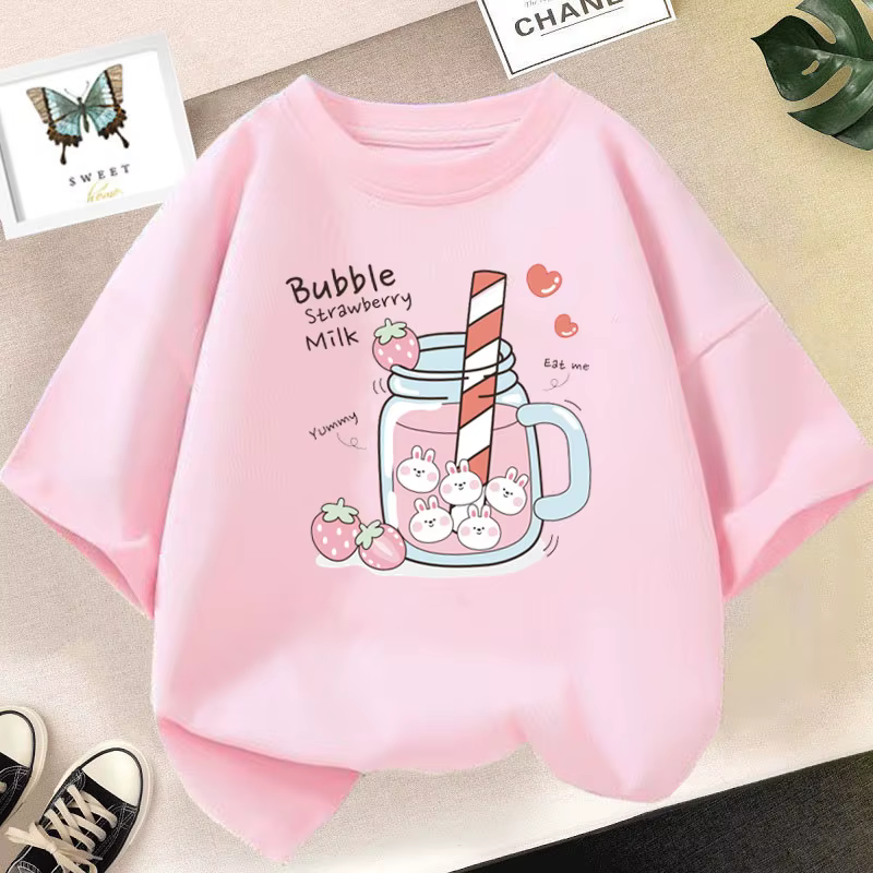 T-shirt imprimé graphique de jus de fraise pour filles, haut rose esthétique, nouvelle mode pour enf