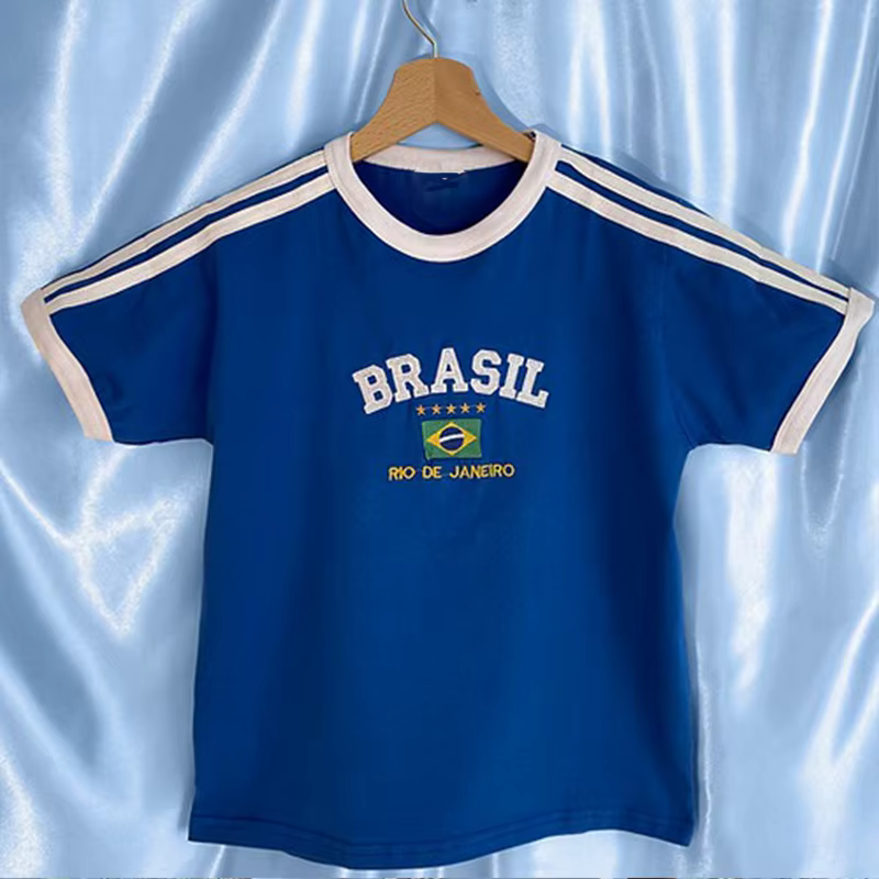 Gothique Emo Girl Crop Top Streetwear Esthétique Grunge T-shirt Vintage Femmes Bleu Brésil Lettre Im