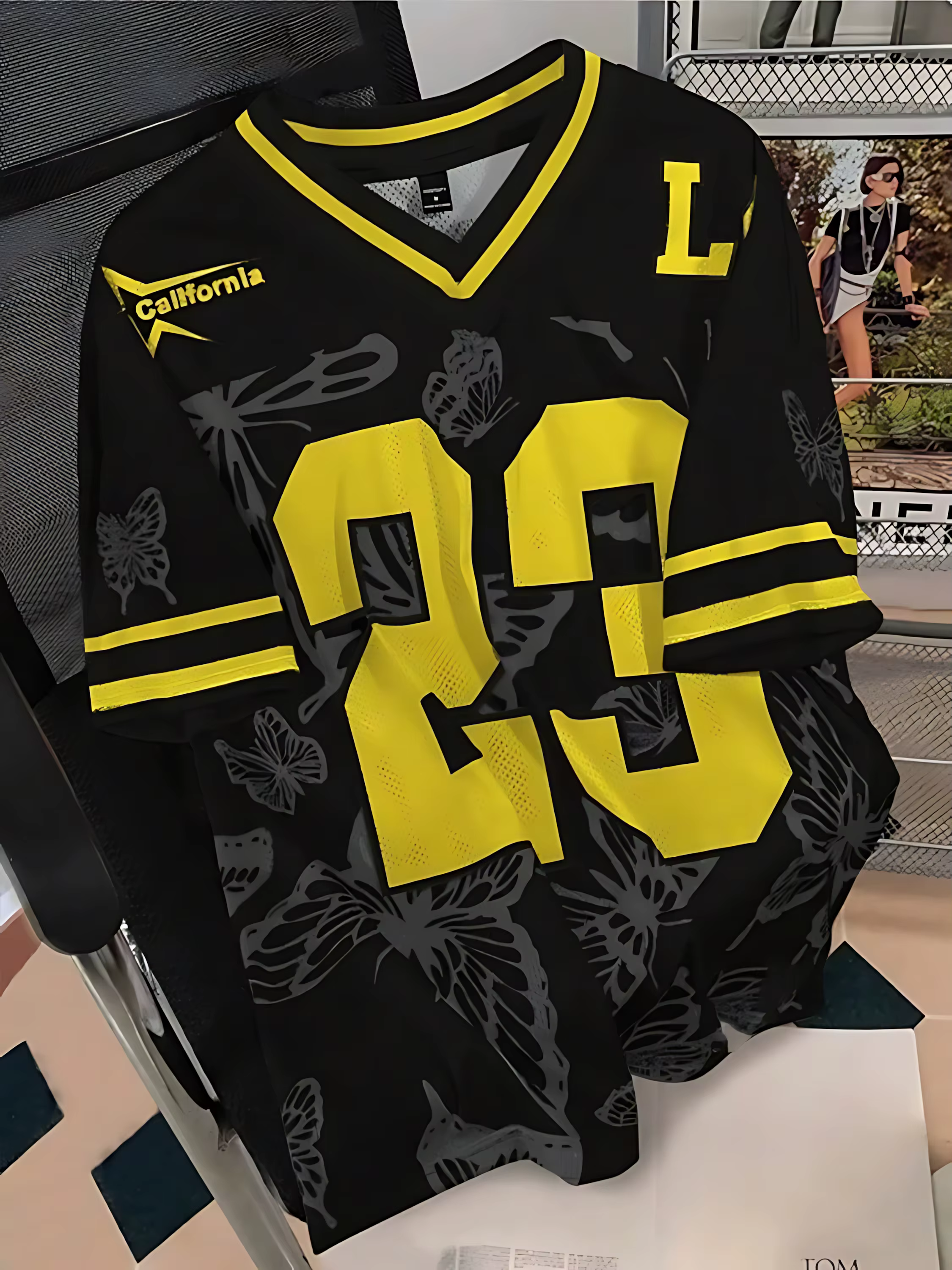 2025 été nouveau T-shirt pour hommes décontracté sport respirant et léger col en v T-shirt pour homm