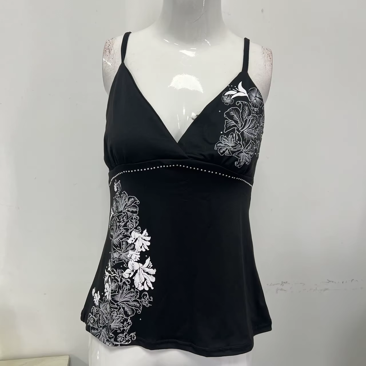 Y2K Vintage noir hauts à bretelles femmes Harajuku fleur graphique imprimé Rivet Mini Camis coton go