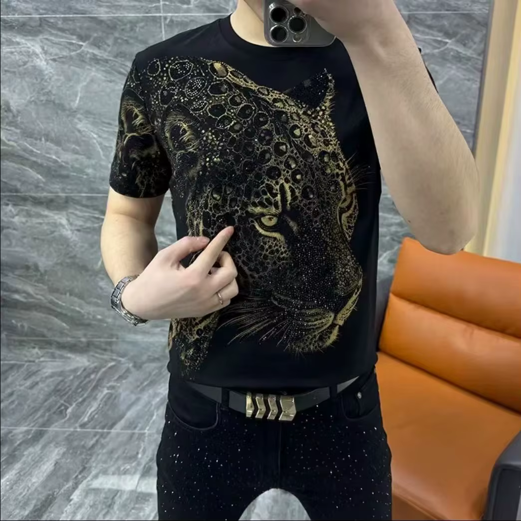 2025 été nouveau diamant chaud hommes à manches courtes col rond T-shirt à la mode mince élastique c