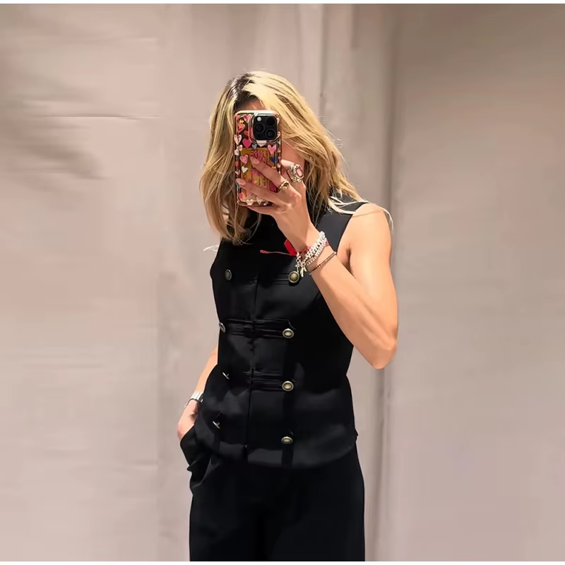 Top Femme Printemps 2026 Nouveau Noir Sans Manches avec Nœud Décoratif Coupe Ajustée Gilet Unique Te