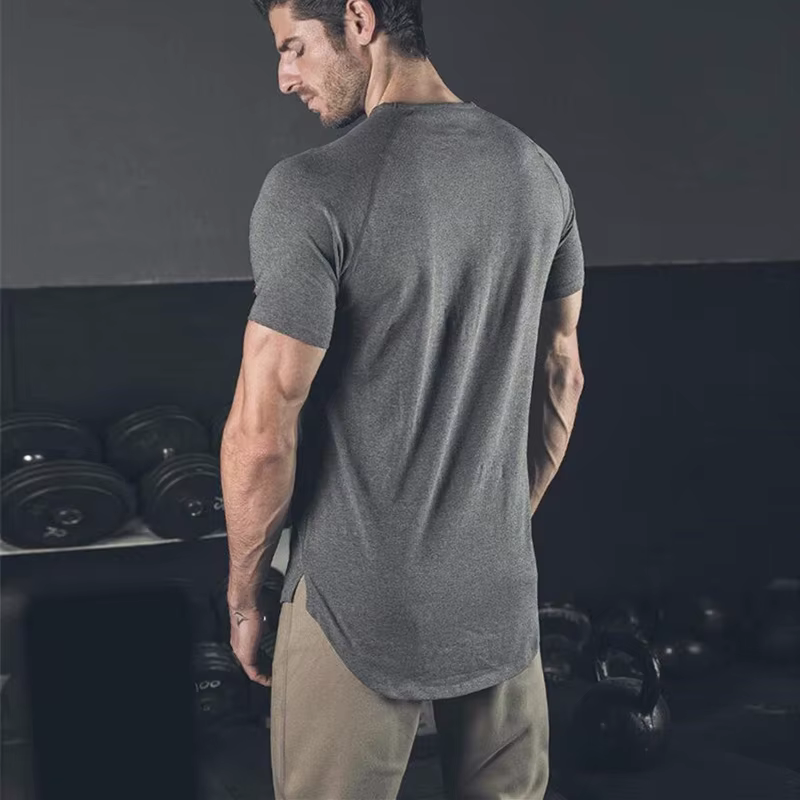 T-shirt à manches courtes et col en V pour homme