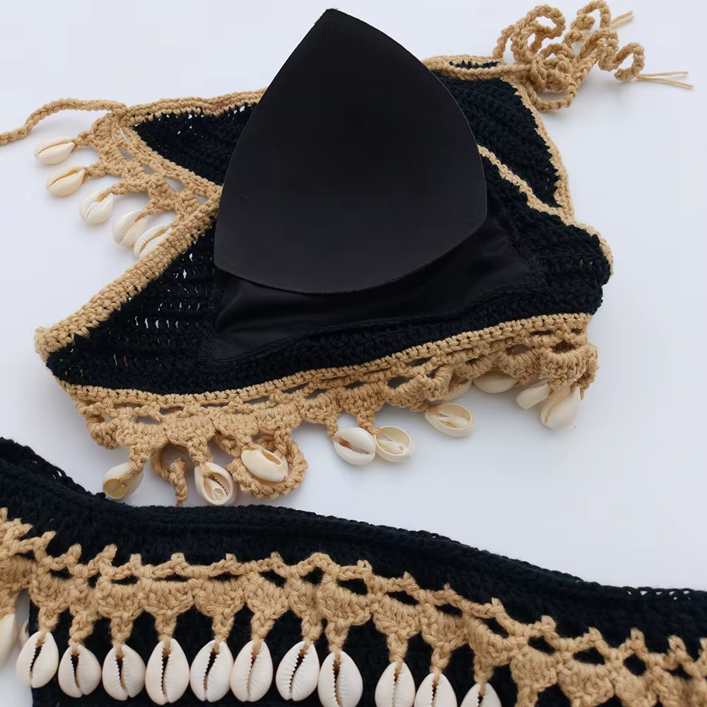Haut de bikini pour femme en crochet avec pompons coquillage